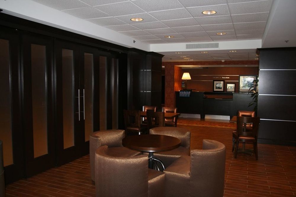 Hampton Inn Houston Near The Galleria Интериор снимка