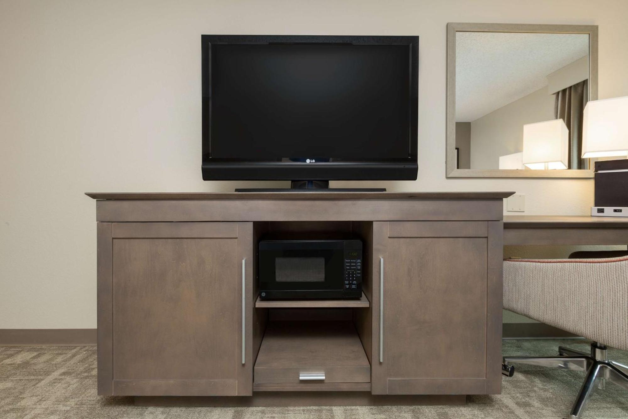 Hampton Inn Houston Near The Galleria Екстериор снимка