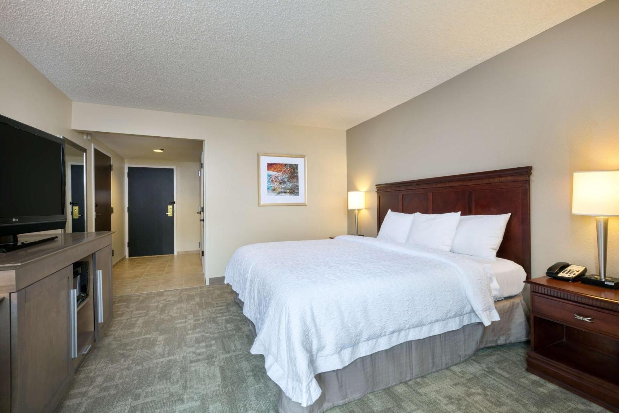 Hampton Inn Houston Near The Galleria Екстериор снимка