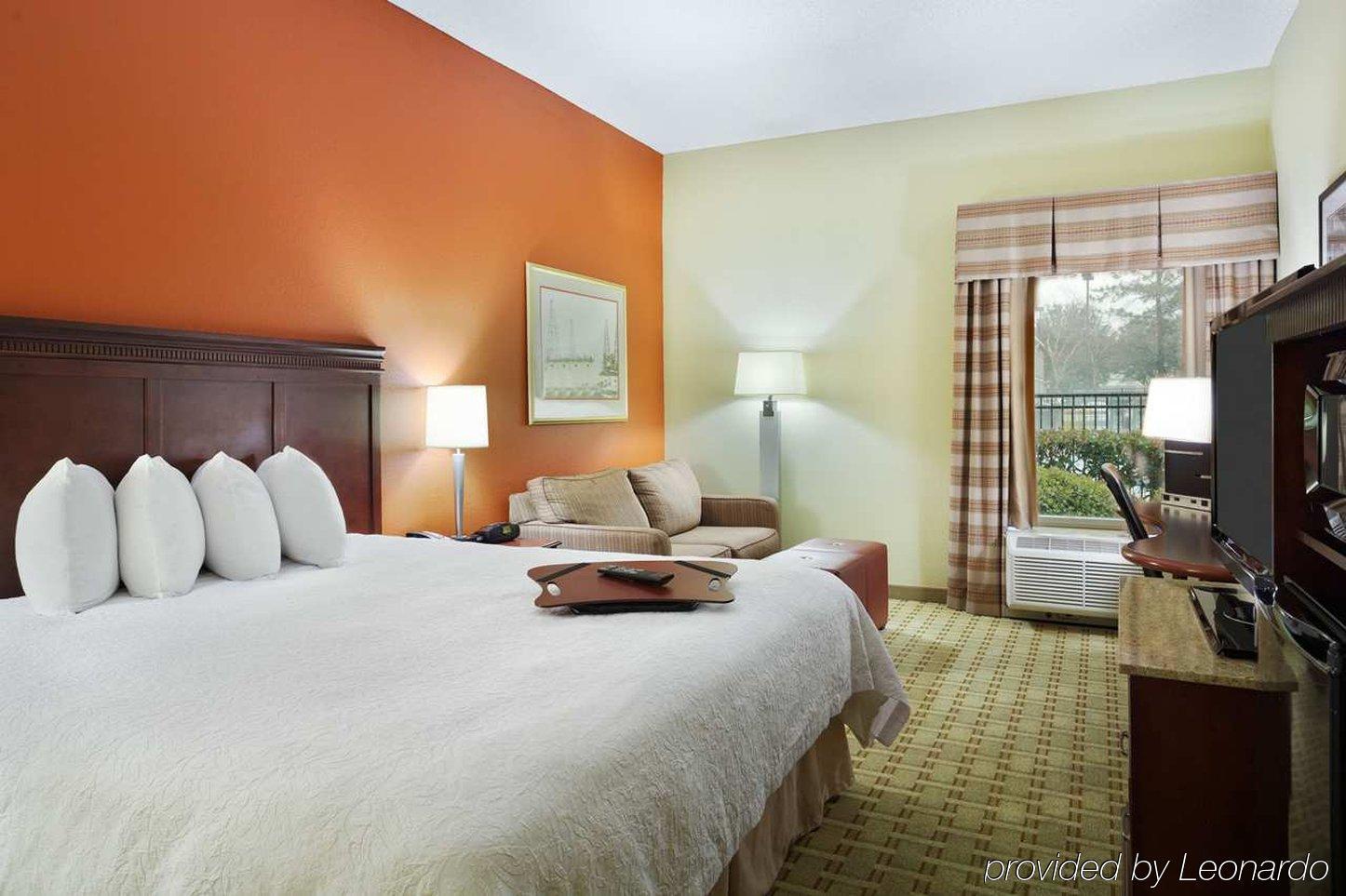 Hampton Inn Houston Near The Galleria Екстериор снимка