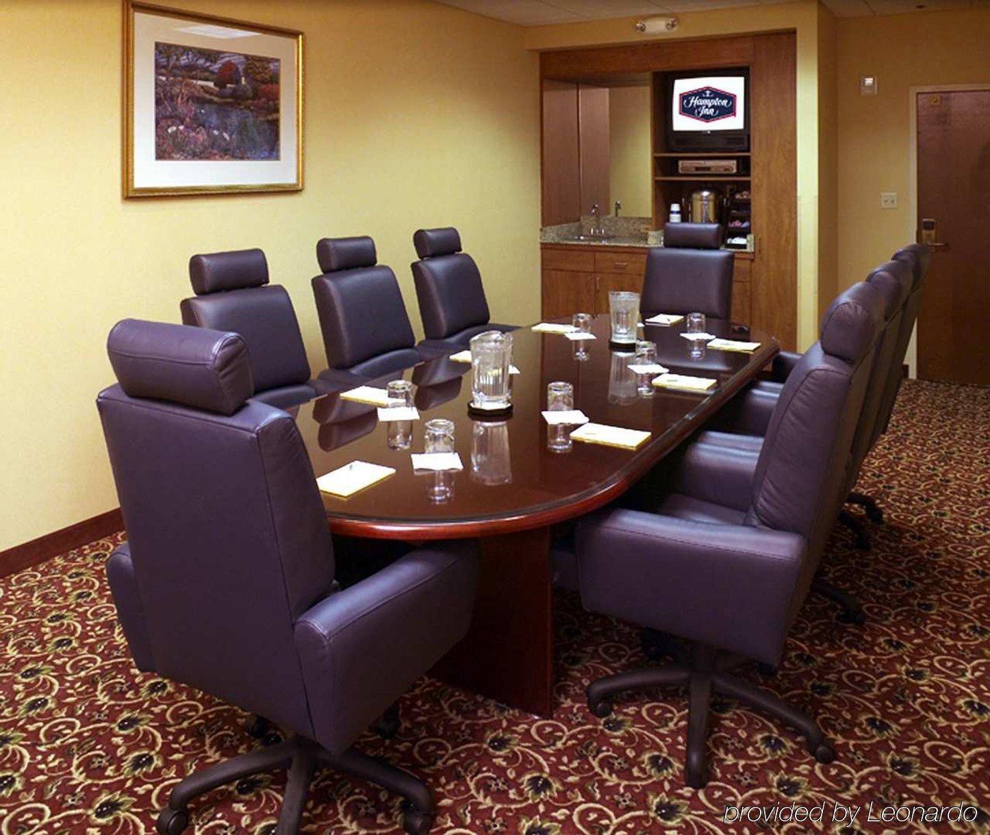 Hampton Inn Houston Near The Galleria Съоръжения снимка