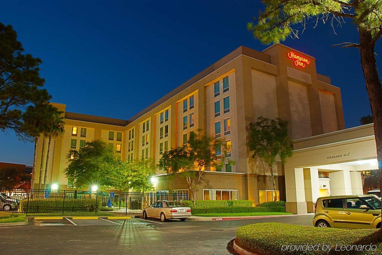 Hampton Inn Houston Near The Galleria Екстериор снимка