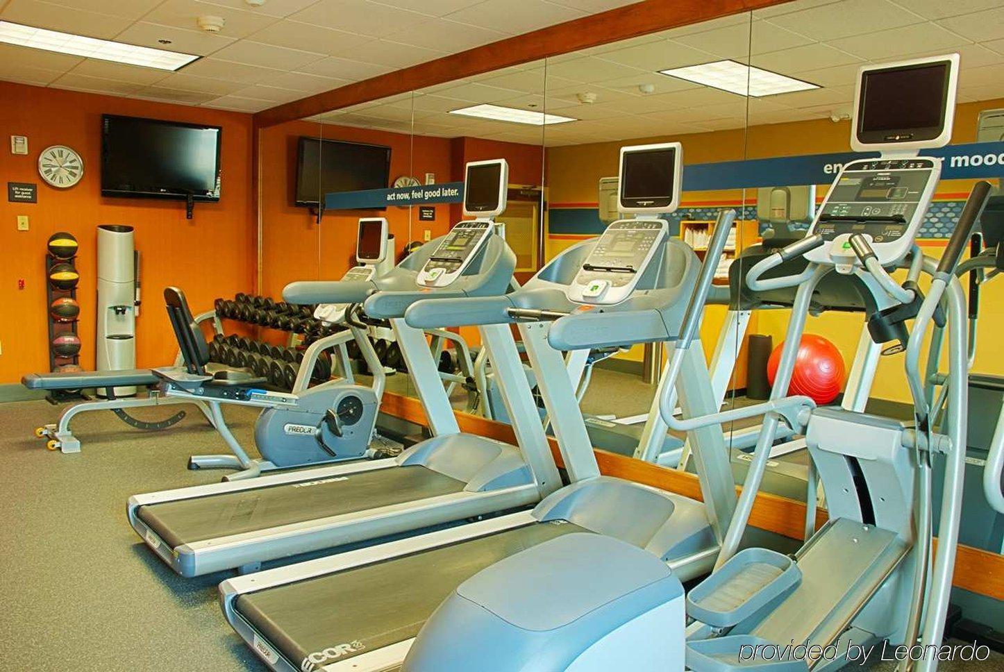 Hampton Inn Houston Near The Galleria Съоръжения снимка