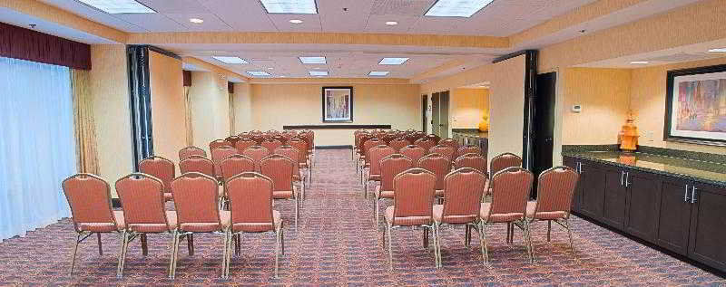 Hampton Inn Houston Near The Galleria Бизнес снимка