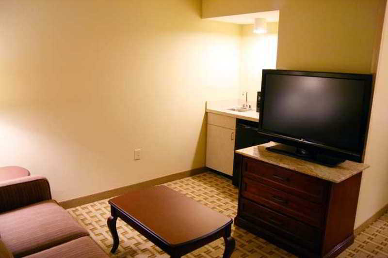 Hampton Inn Houston Near The Galleria Стая снимка